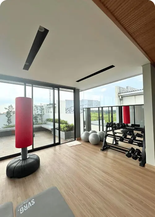 gym room eksklusif maple