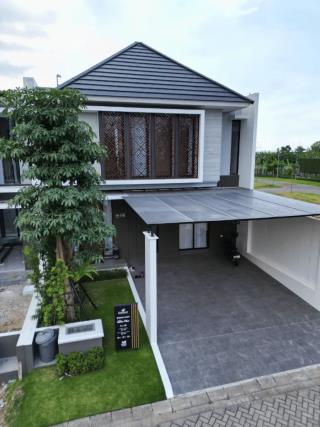 New Ixora